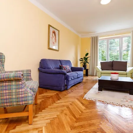 Apartments Tgm 11 Karlovy Vary Exterior photo