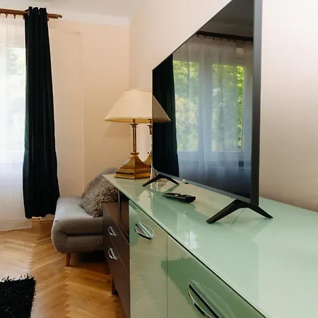 Apartments Tgm 11 Karlovy Vary Exterior photo